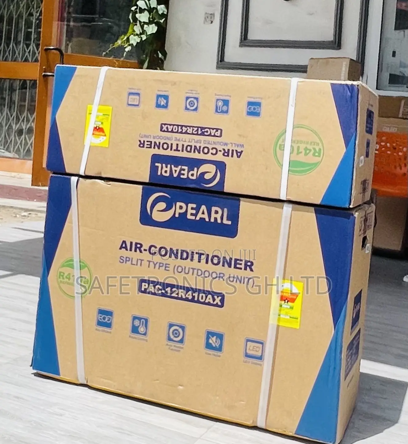 Available Pearl 2.5hp White Airconditioner R410 Gas