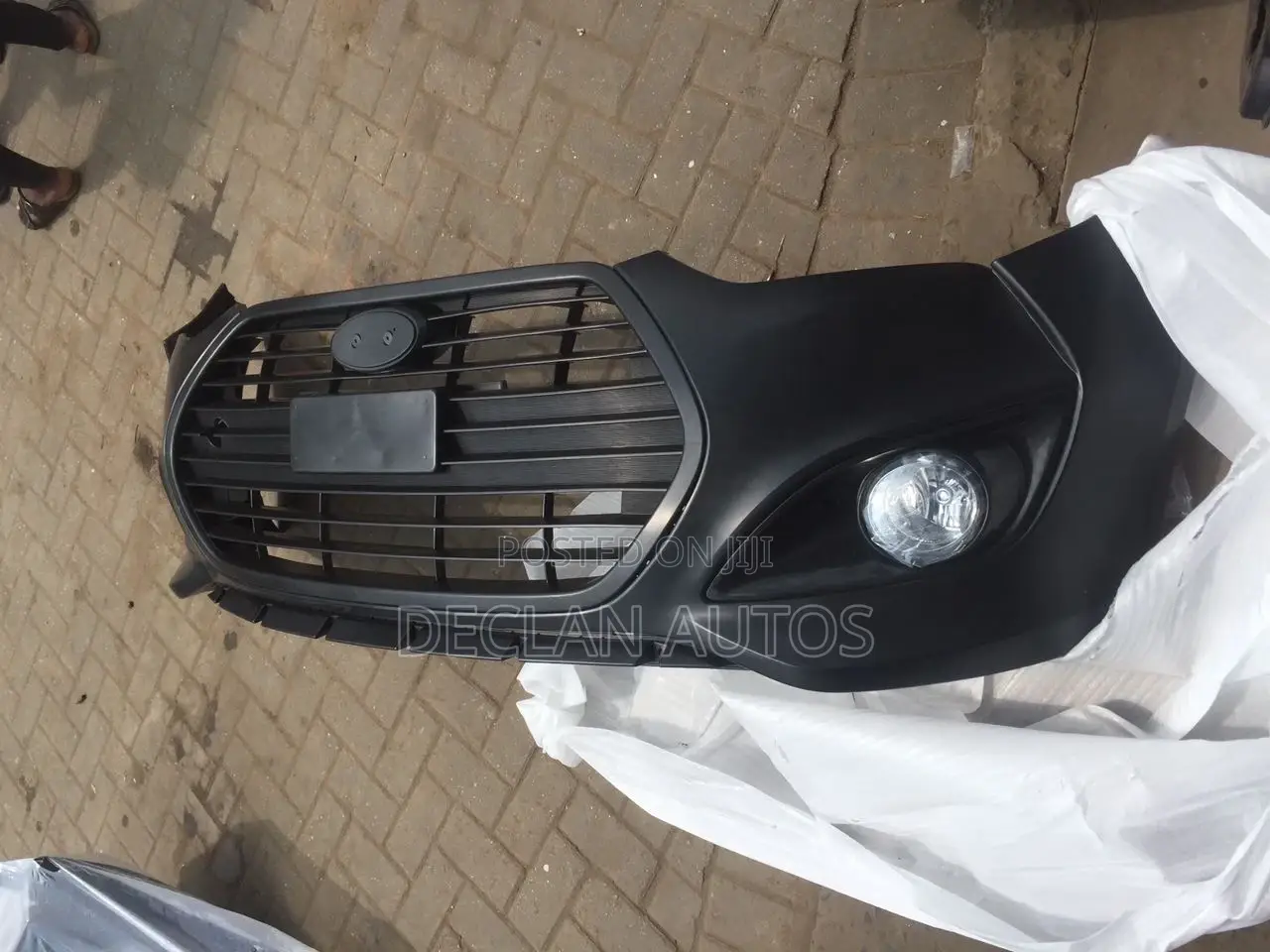 Hyundai Veloster 2013 Front Bumper