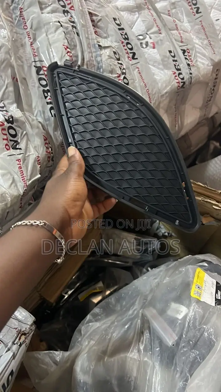 Mercedes Benz CLA 2015 Foglight Cover