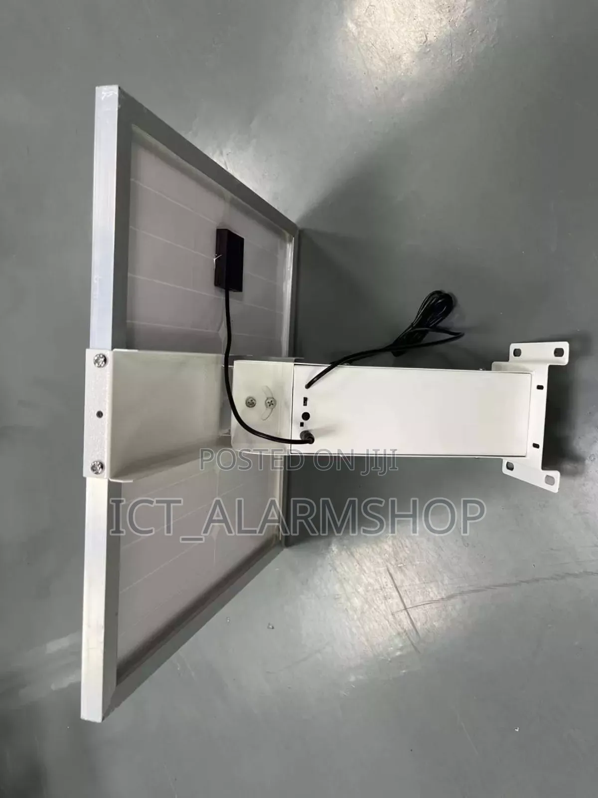 Solar Power Panel With Inbuilt Lithium Batteries