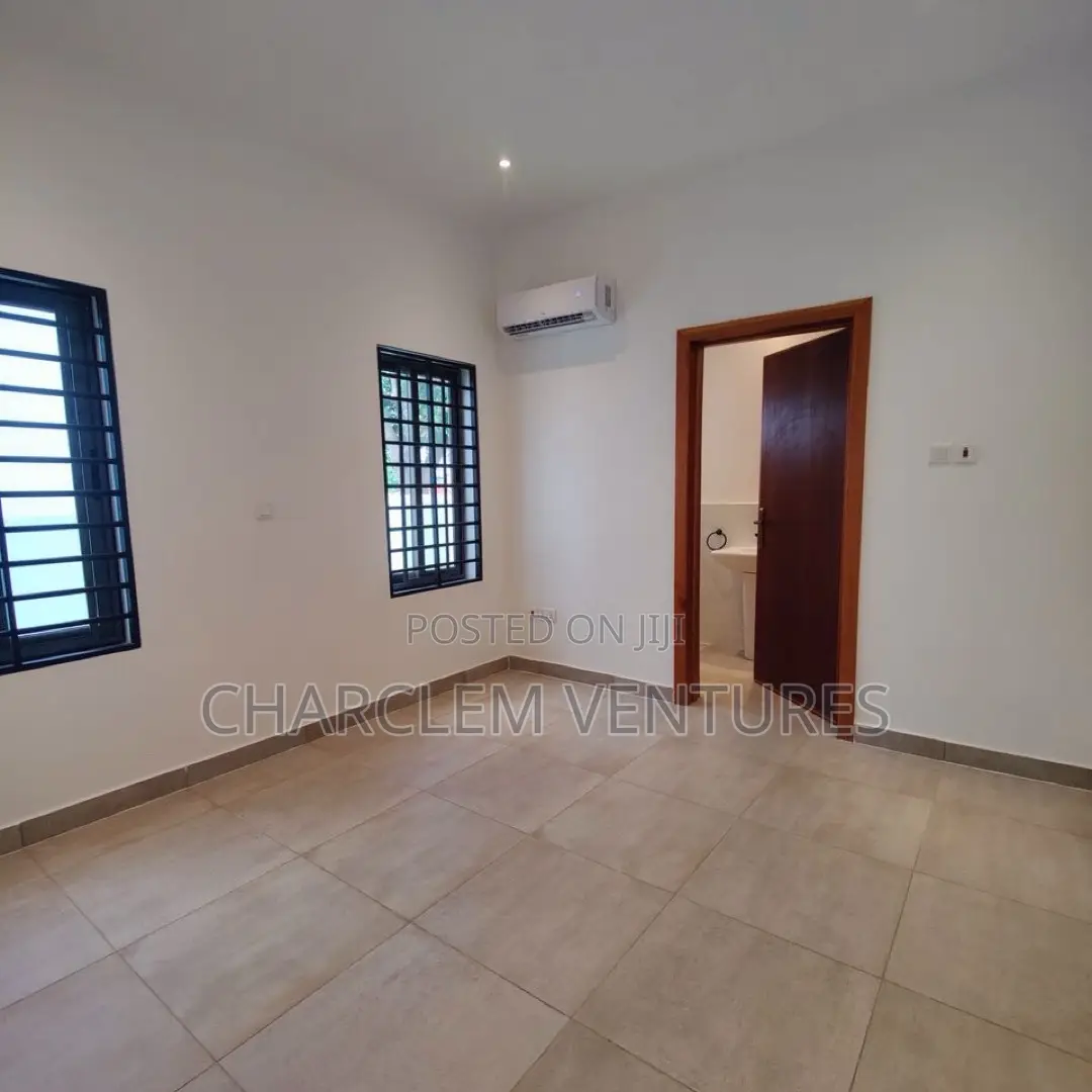 3bdrm House in Charclem Ventures, Adenta for sale