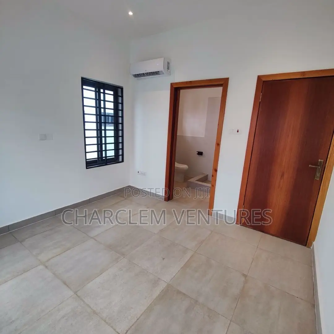 3bdrm House in Charclem Ventures, Adenta for sale