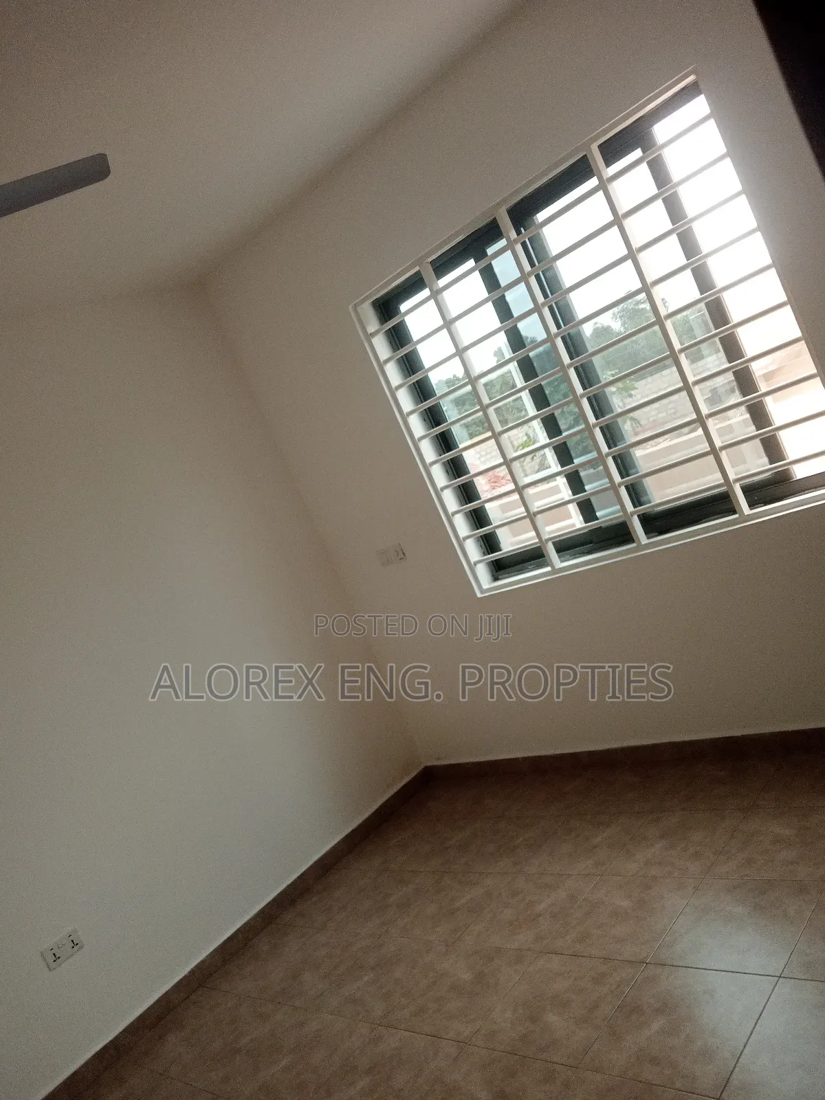 1bdrm Apartment in Chamber Self, Adenta for rent