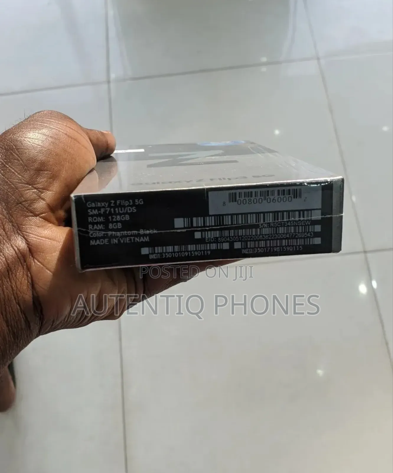 New Samsung Galaxy Z Flip3 5G 128 GB Black
