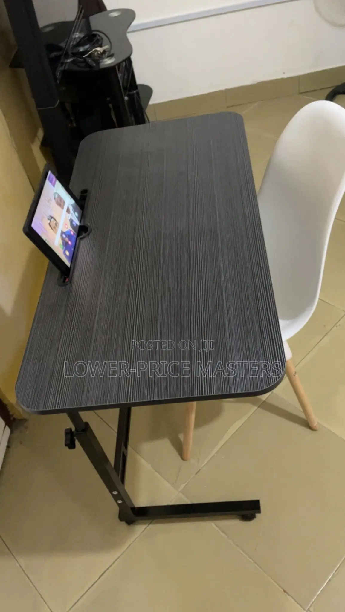 Adjustable 80x60cm Learning/Laptop Table