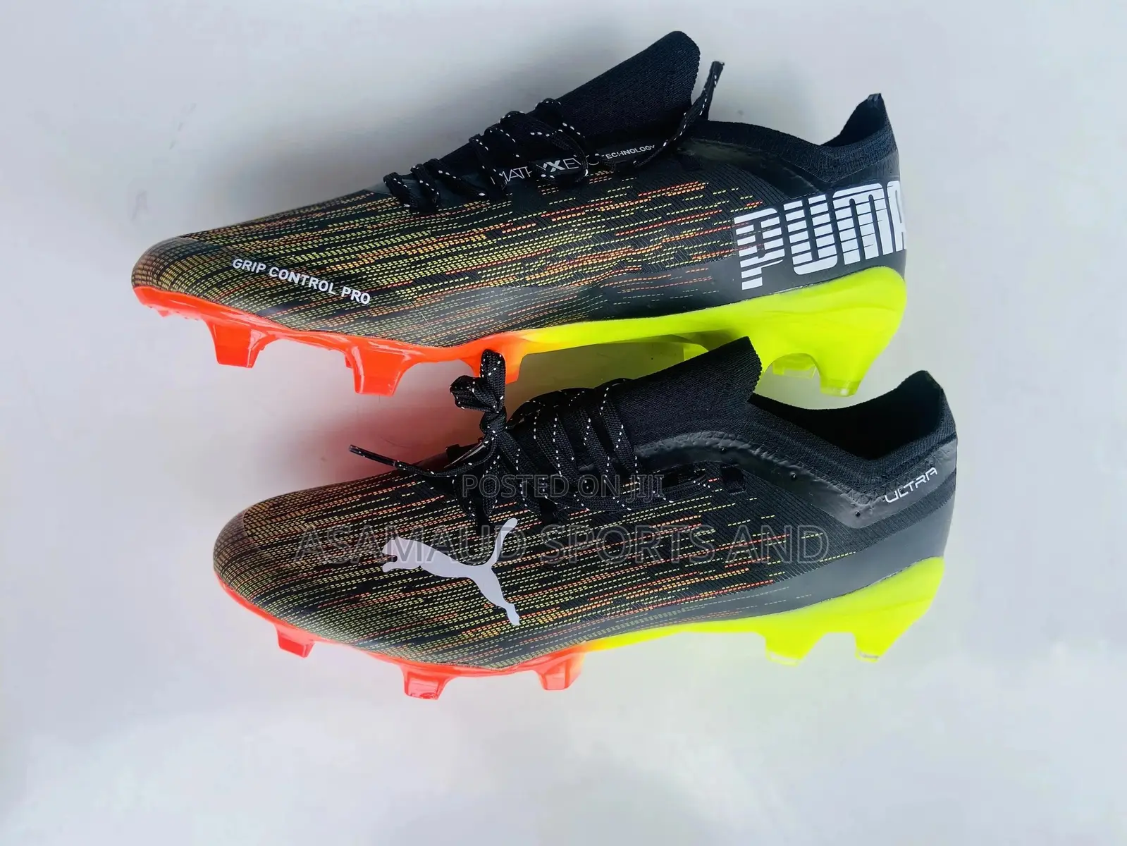 Authentic Puma Football Boot at Cool Price