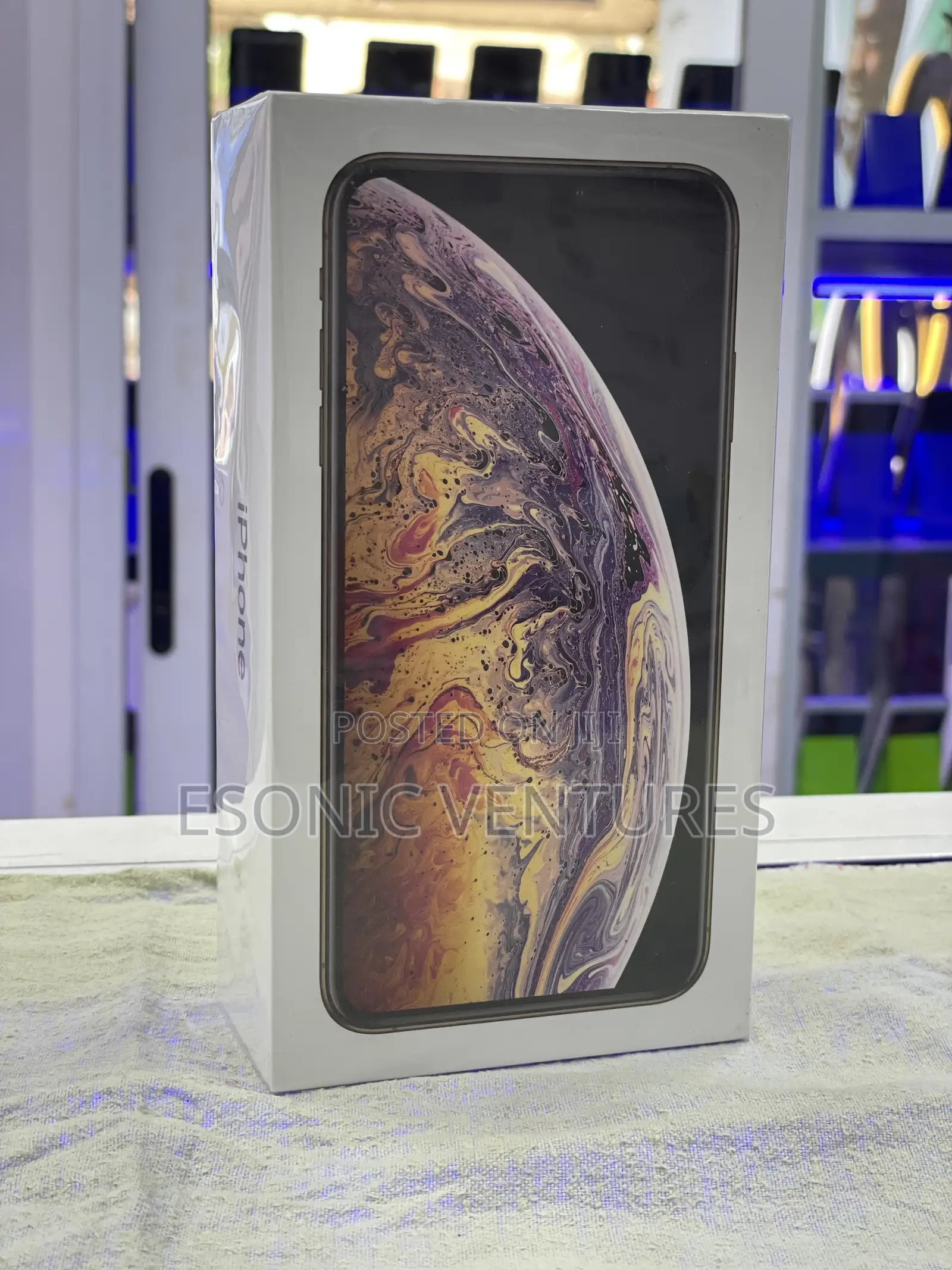 New Apple iPhone XS Max 256 GB Gold