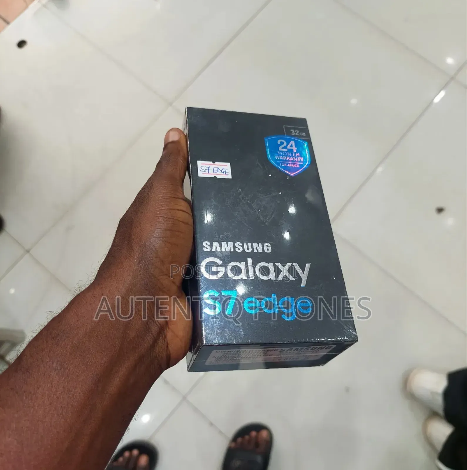 New Samsung Galaxy S7 edge 32 GB Black