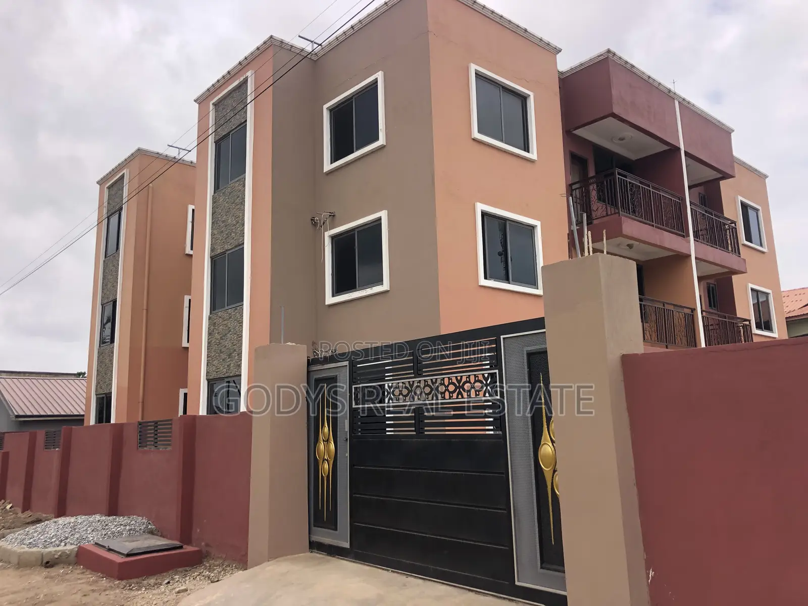 2bdrm Apartment in Opeikuma, Kasoa for rent