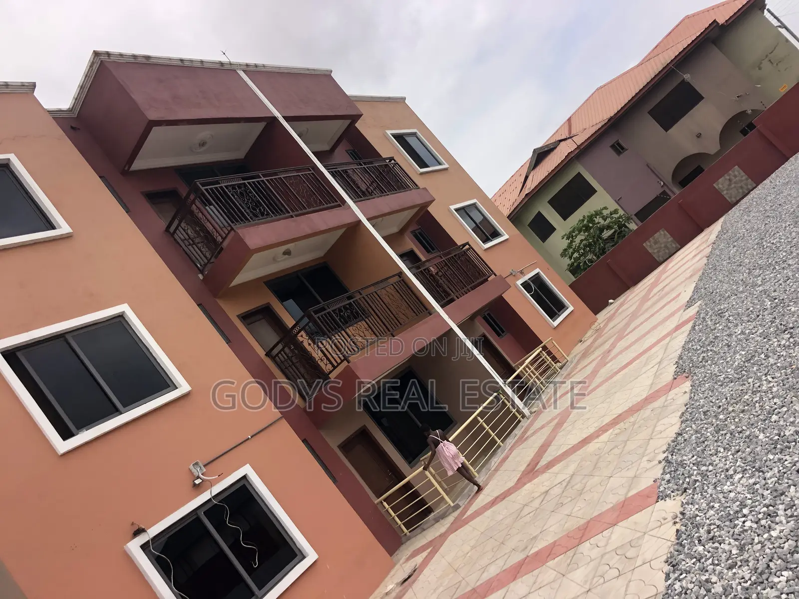 2bdrm Apartment in Opeikuma, Kasoa for rent