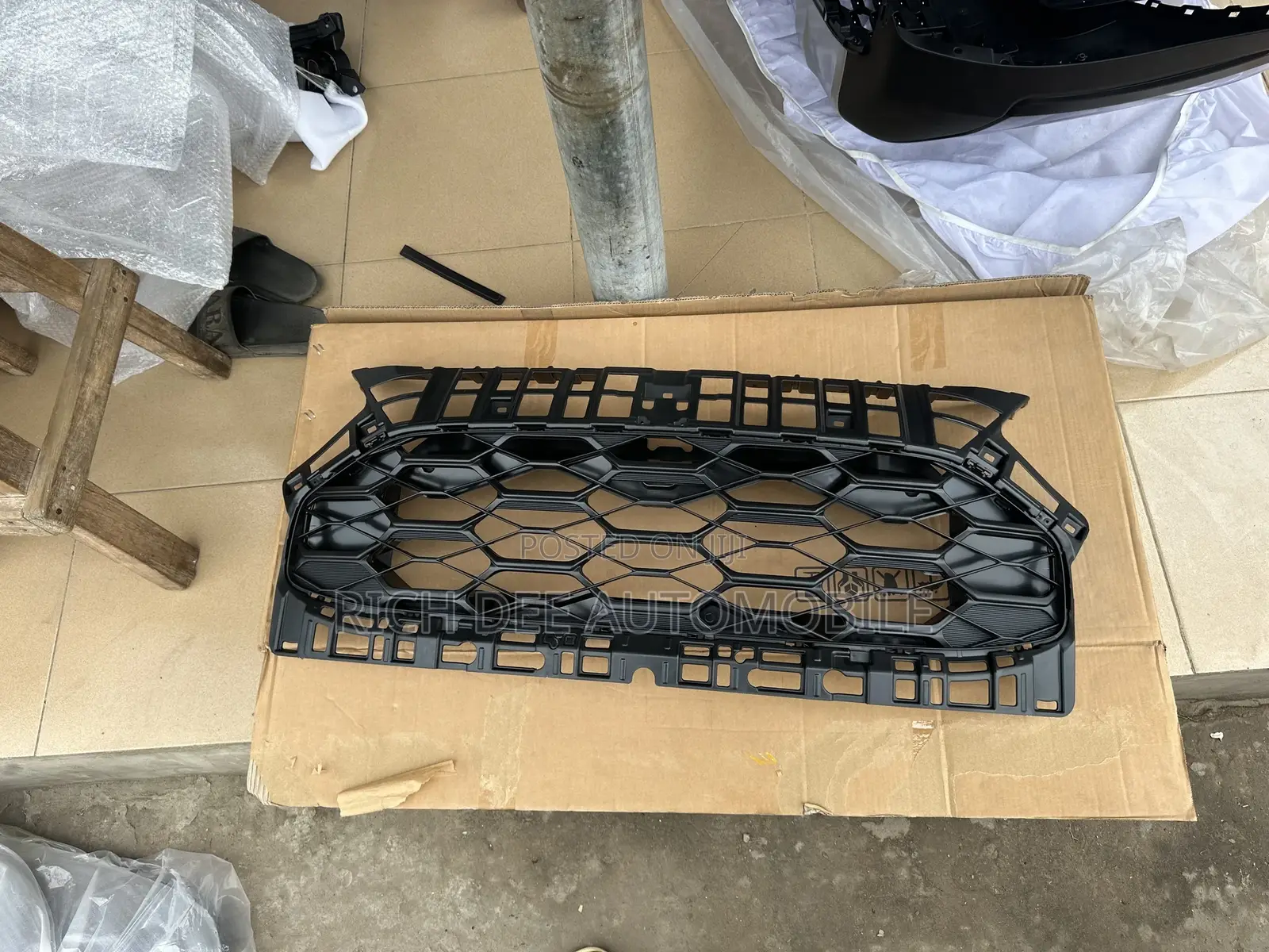 HRV 2023 Grill