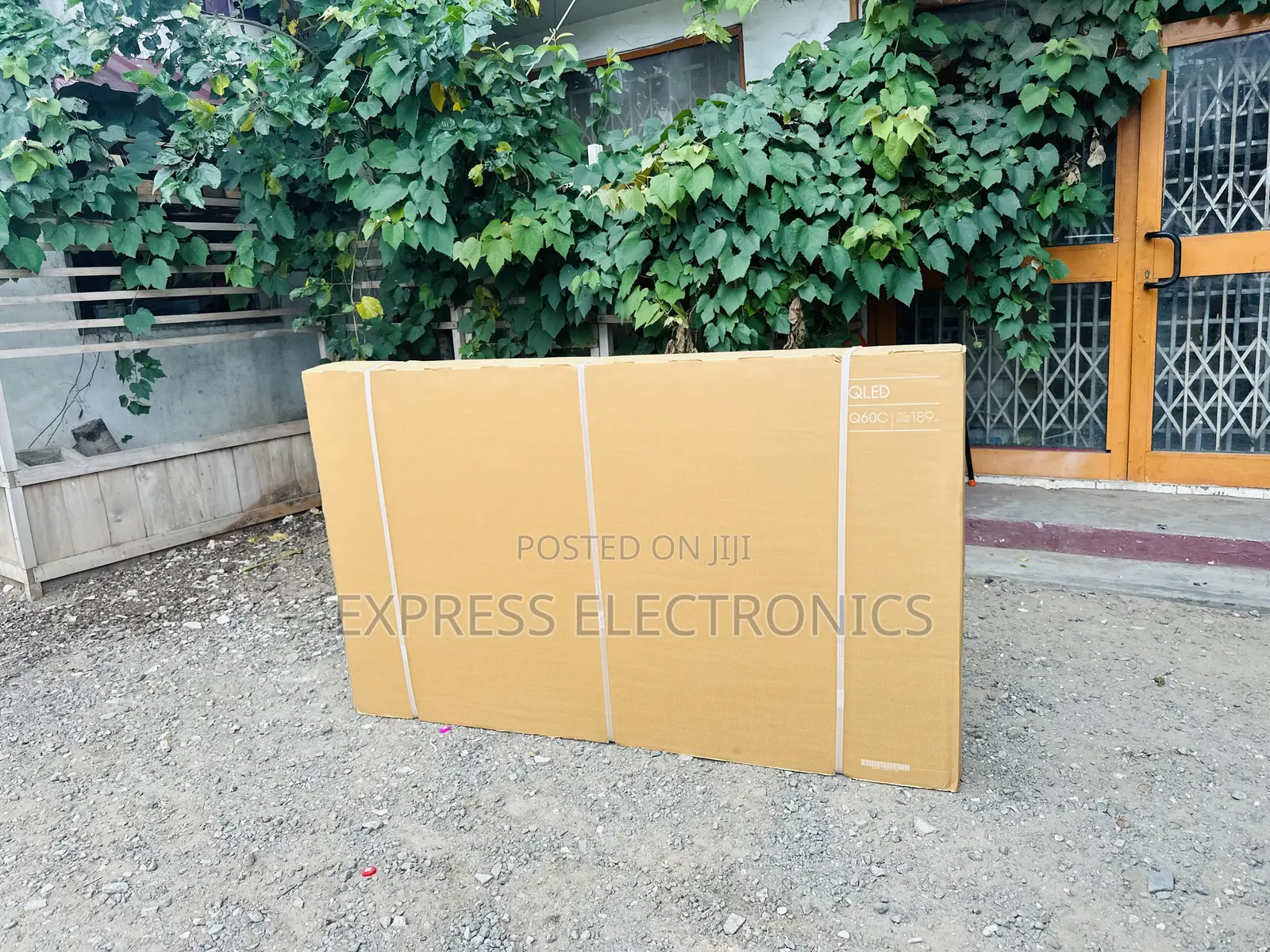 Nice Design 75q60 Qled 75”Smart Samsung Television