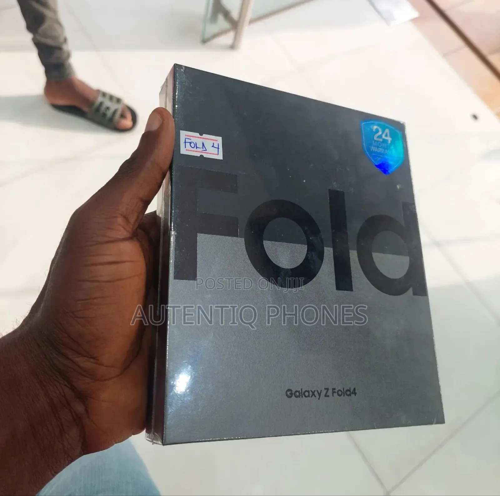 New Samsung Galaxy Z Fold4 512 GB Blue