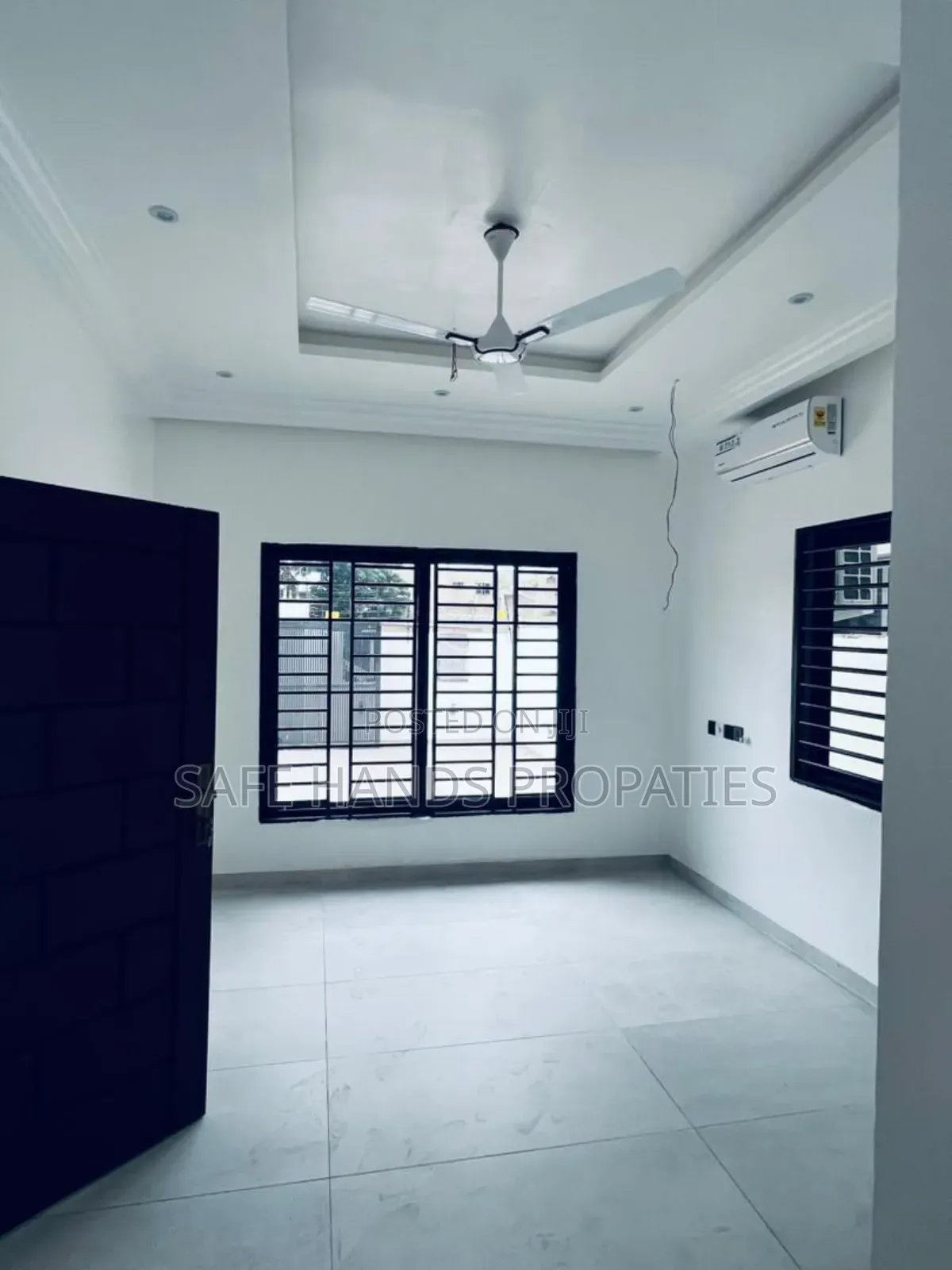 Furnished 2bdrm House in Lakeside, Accra Metropolitan for sale