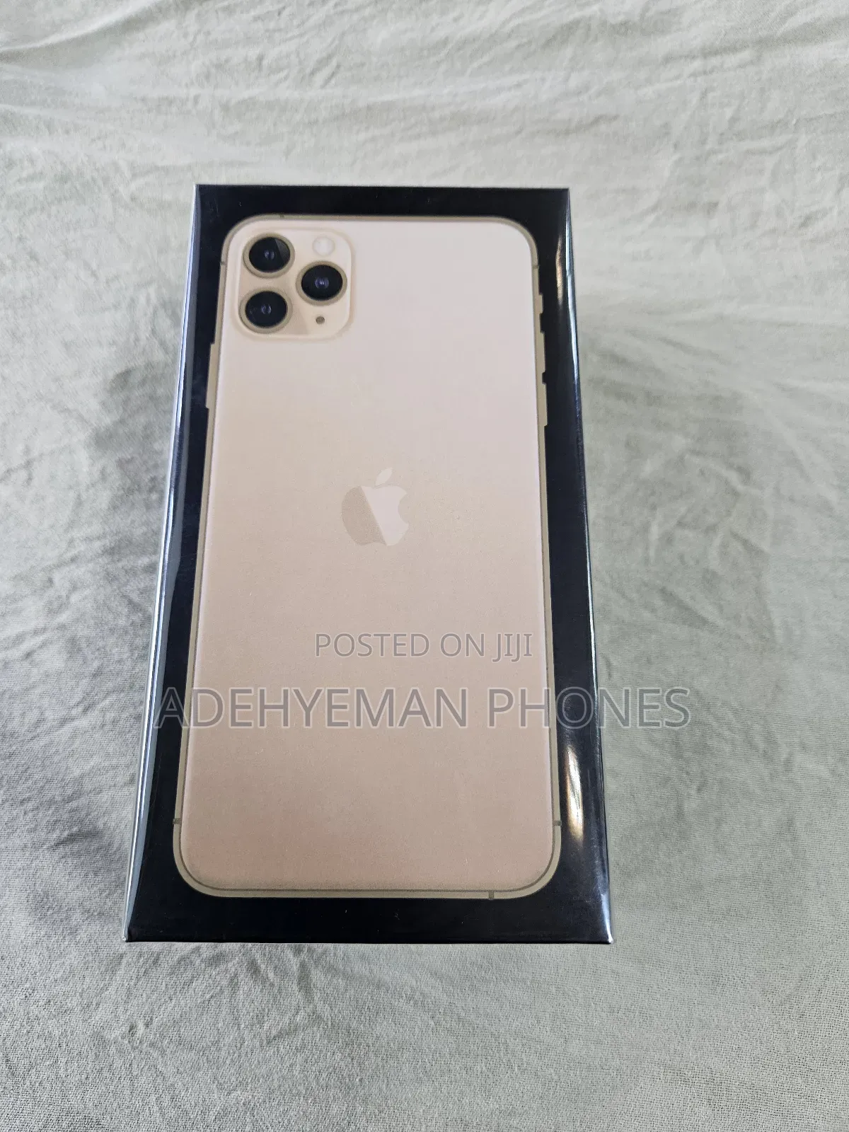 New Apple iPhone 11 Pro Max 256 GB Gold