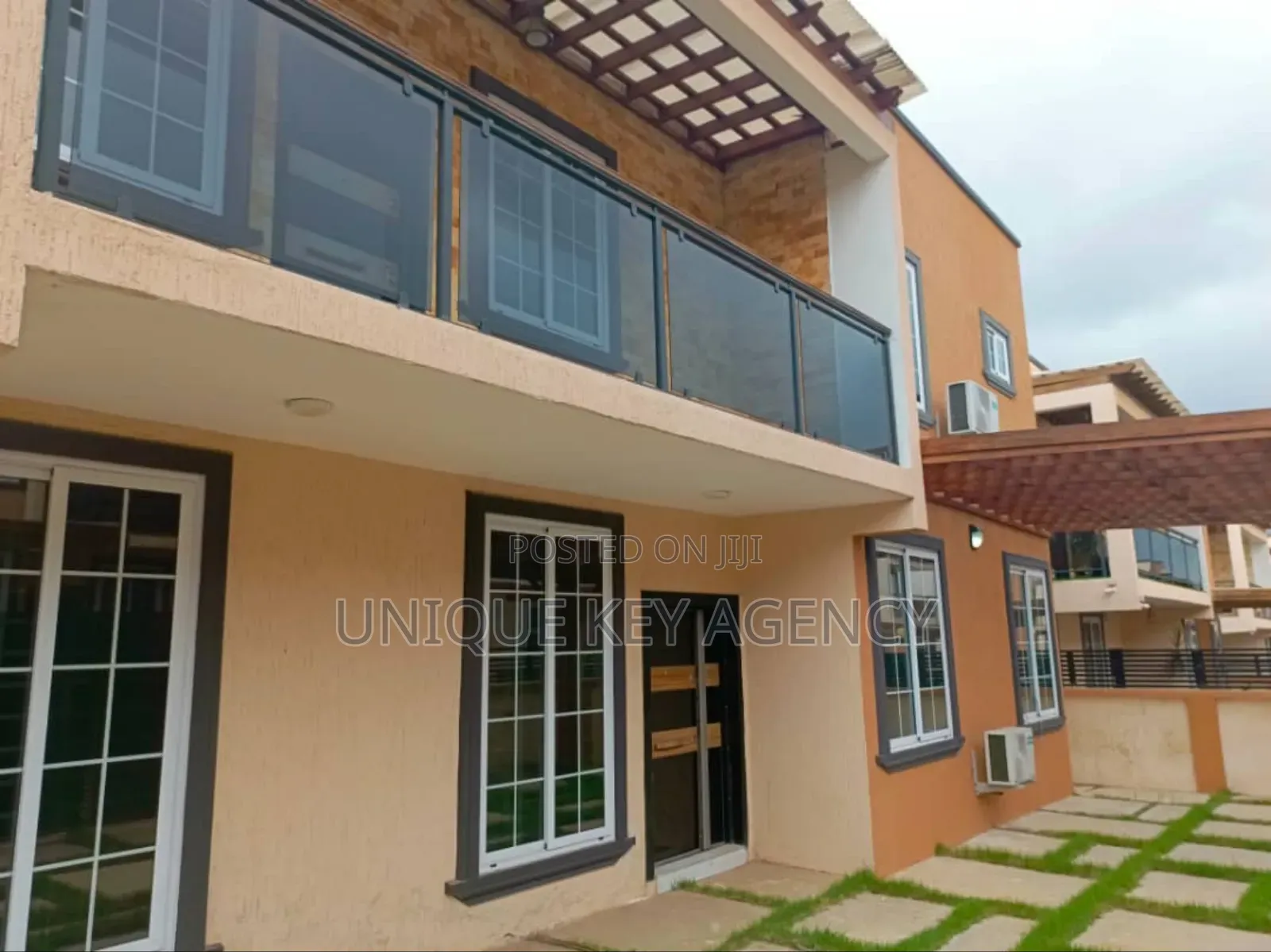 Furnished 3bdrm House in Unique Key Agency, Airport Residential Area