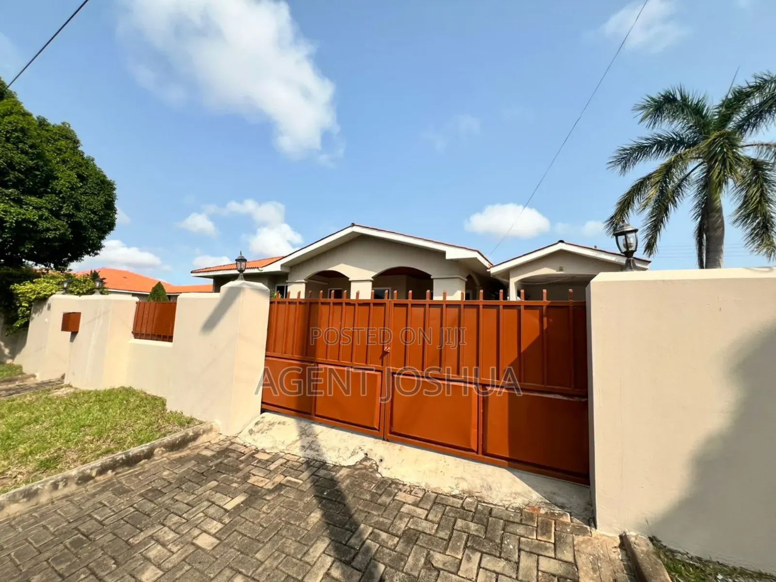 4bdrm House in Regimanuel Golden, Airport Residential Area for rent