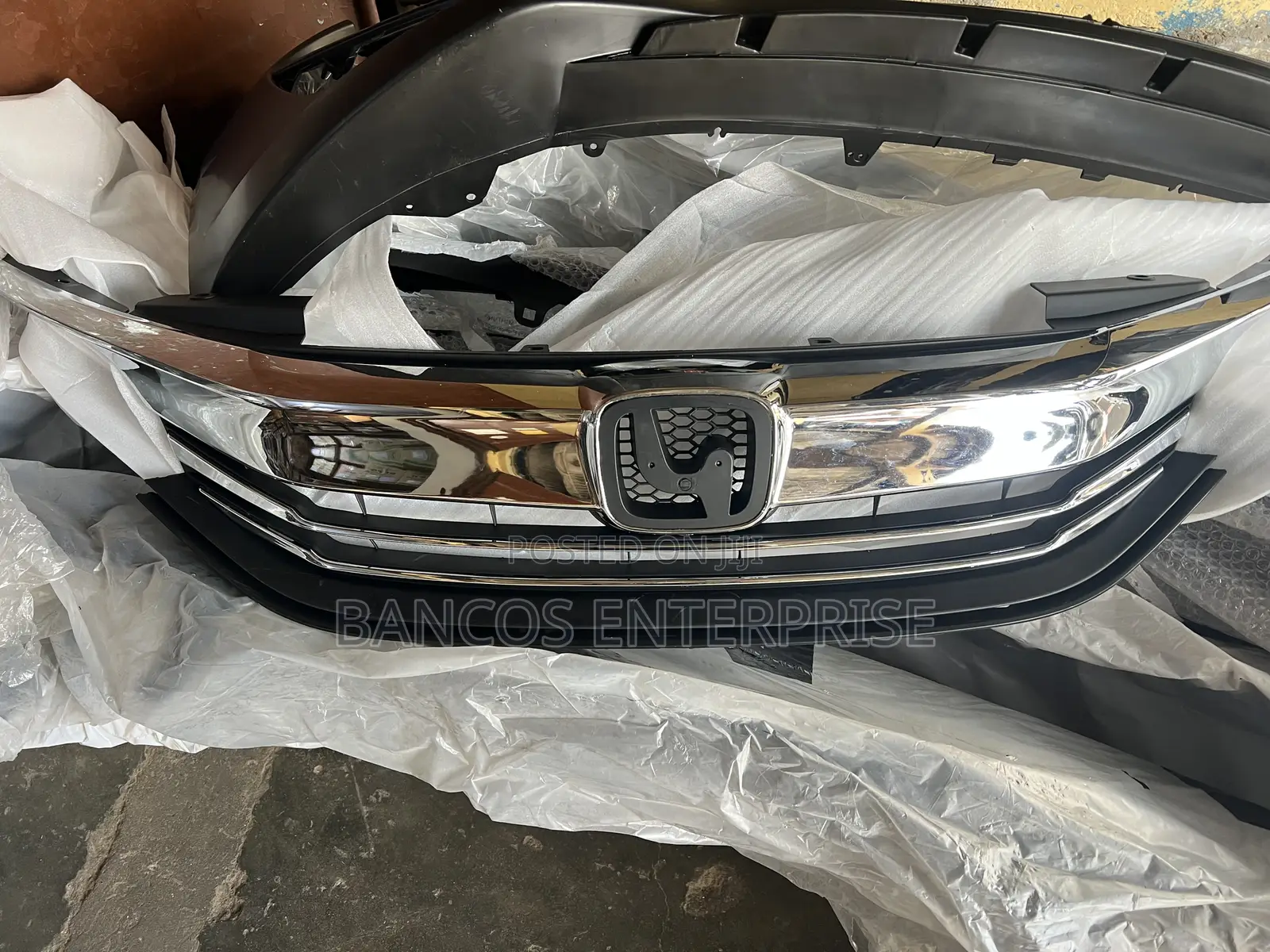 Honda Accord Top Grille 2015-2017