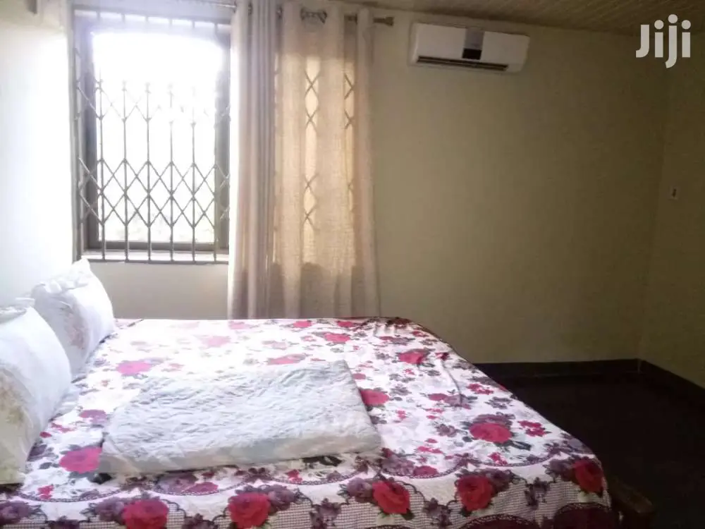 Furnished 2bdrm Apartment in Lapaz for rent
