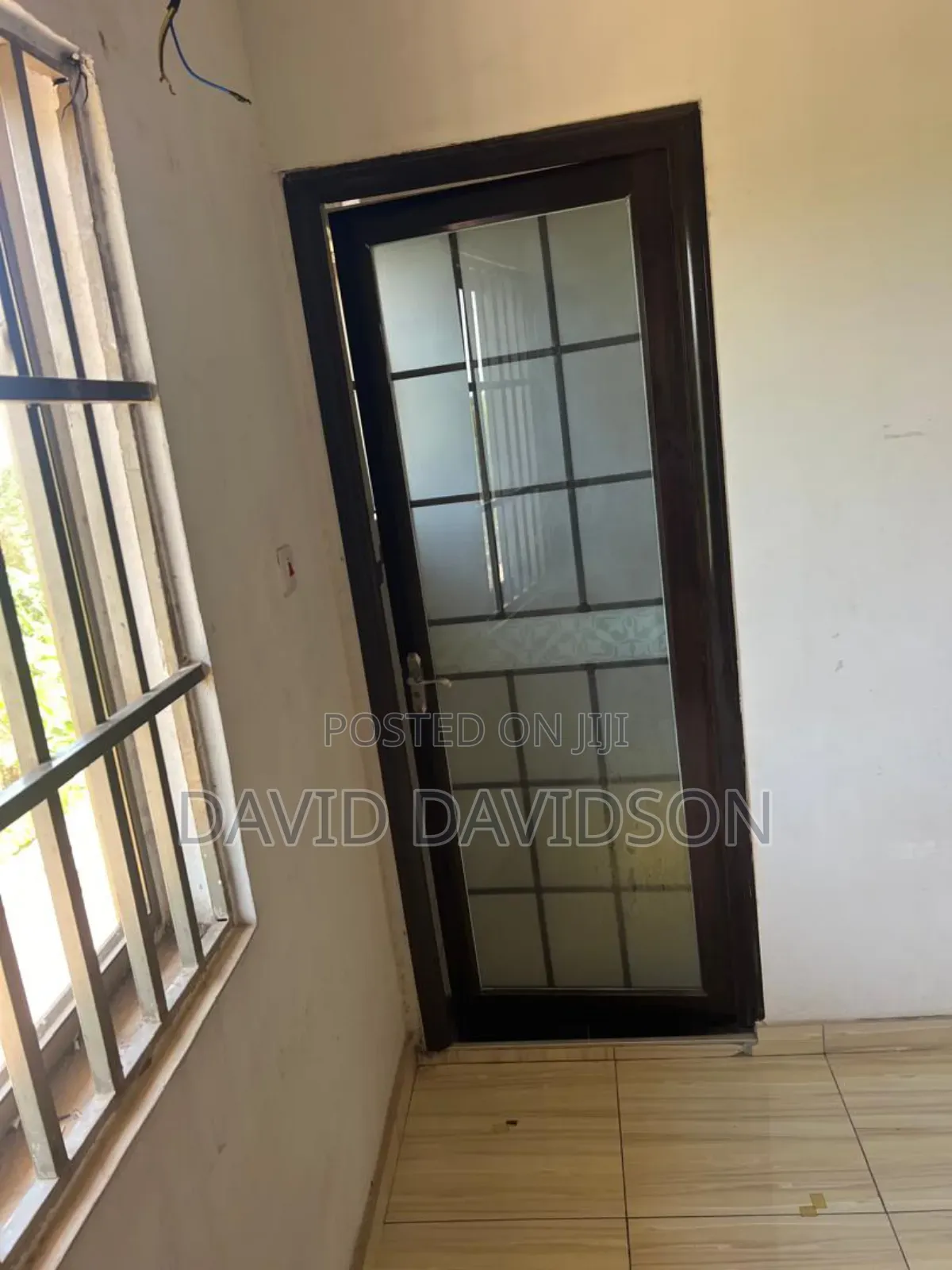 3bdrm Apartment in 3 Bedroom Wardrobe,, Tema Metropolitan for rent