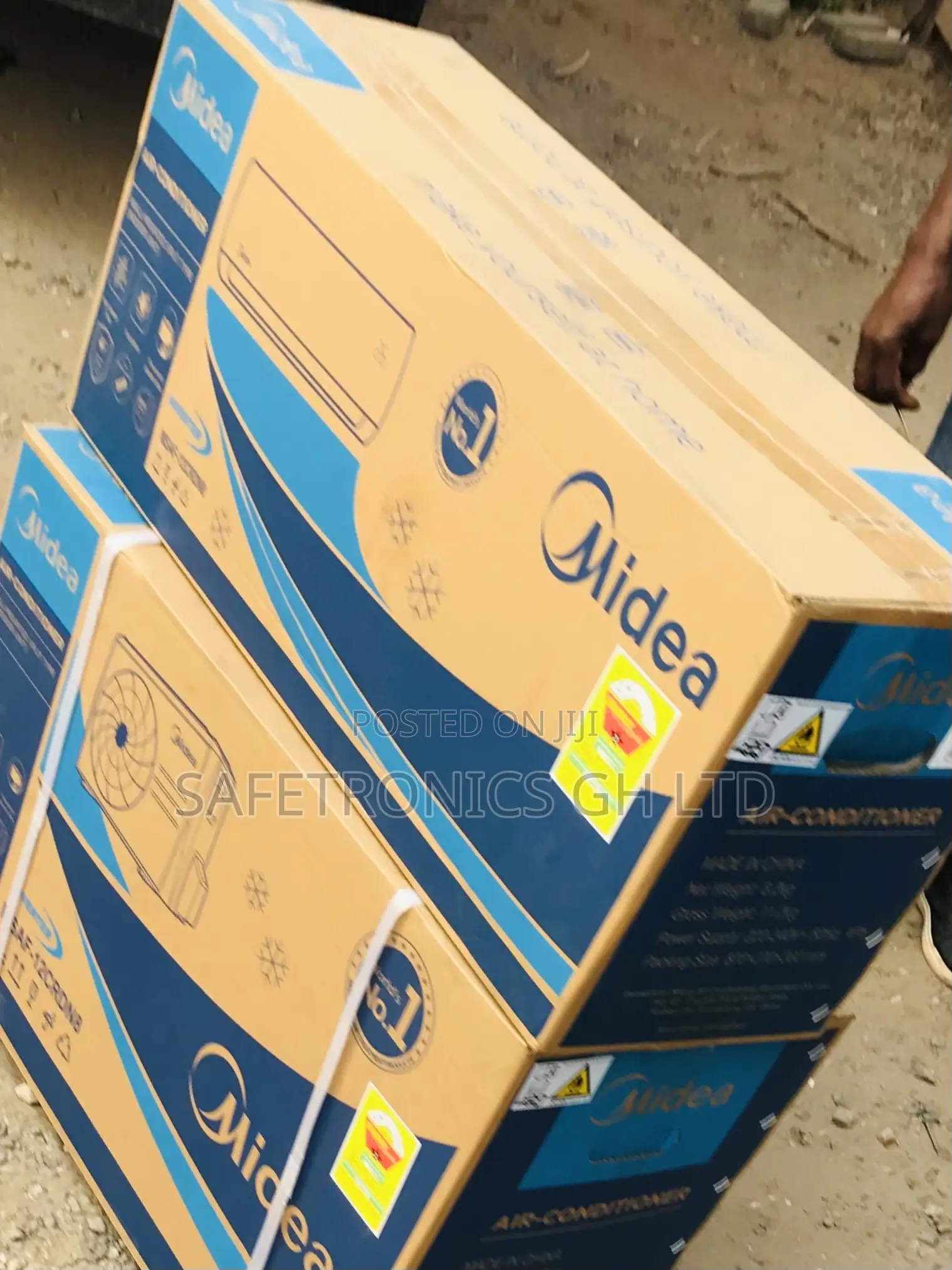 Buy Fabulous Midea 1.5hp R410 Gas Airconditioner 