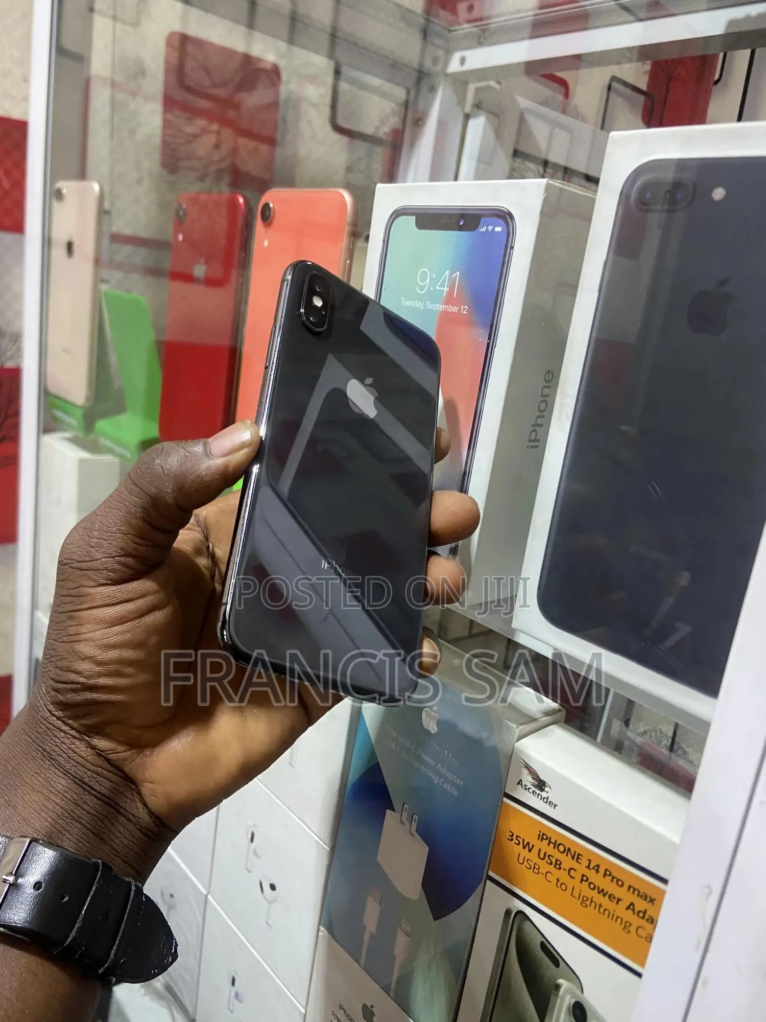 Apple iPhone X 64 GB Black