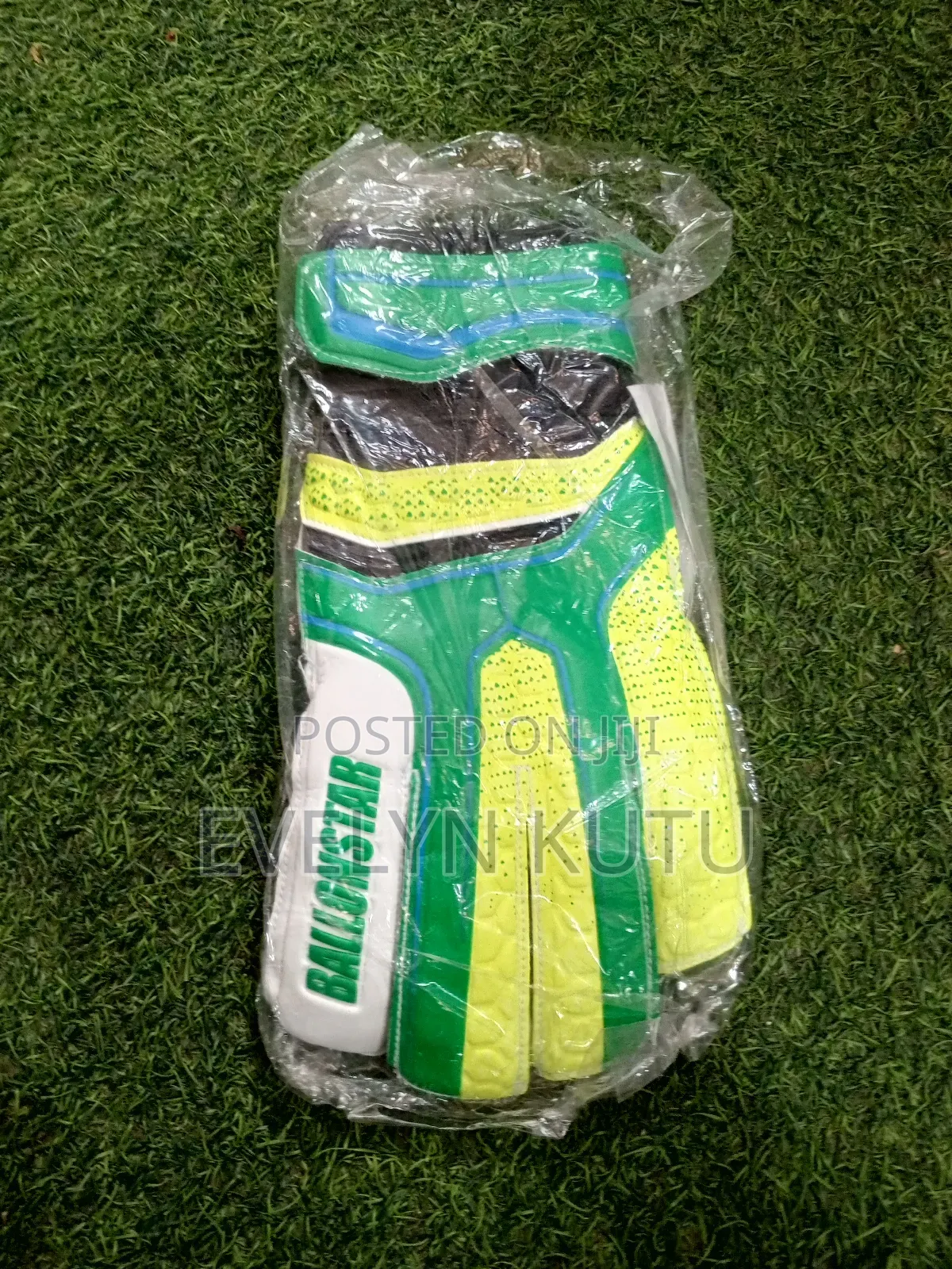 Keeper Gloves