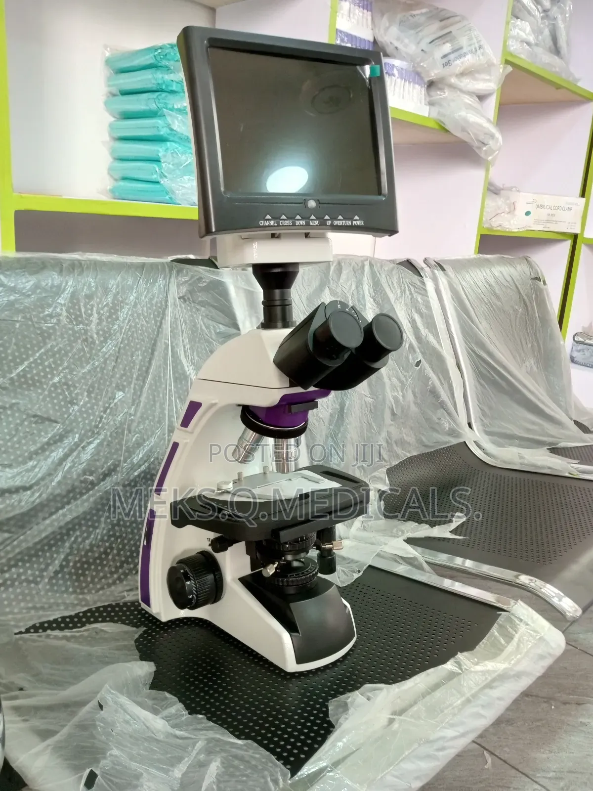 Microscope With Lcd Screen And Camera
