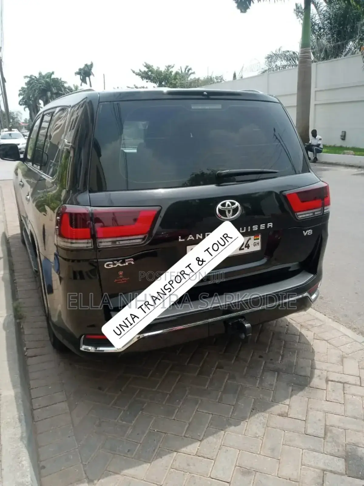Toyota Landcruiser Luxury for Hiring