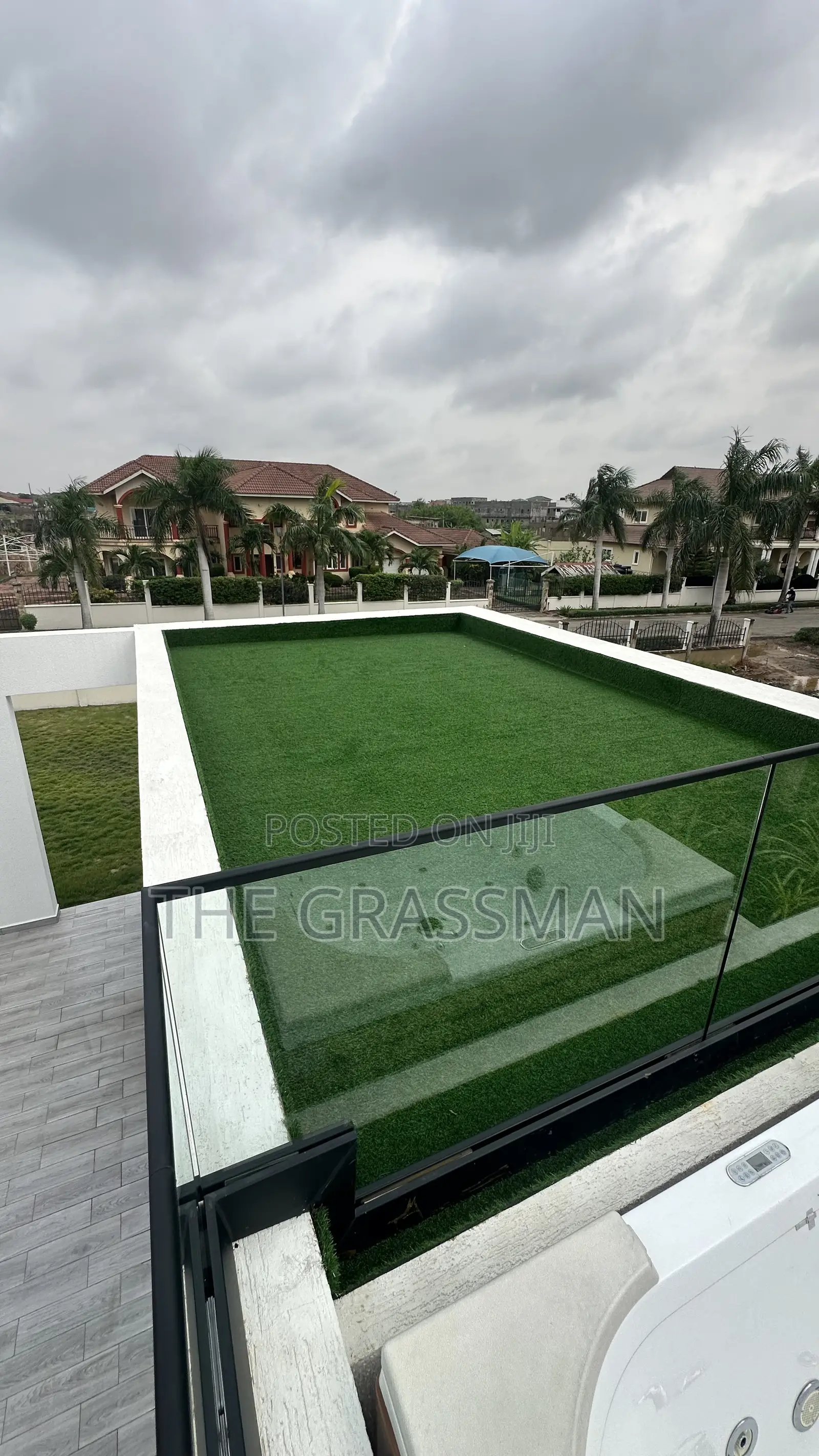 Rooftop Artificial Green Grass Installation