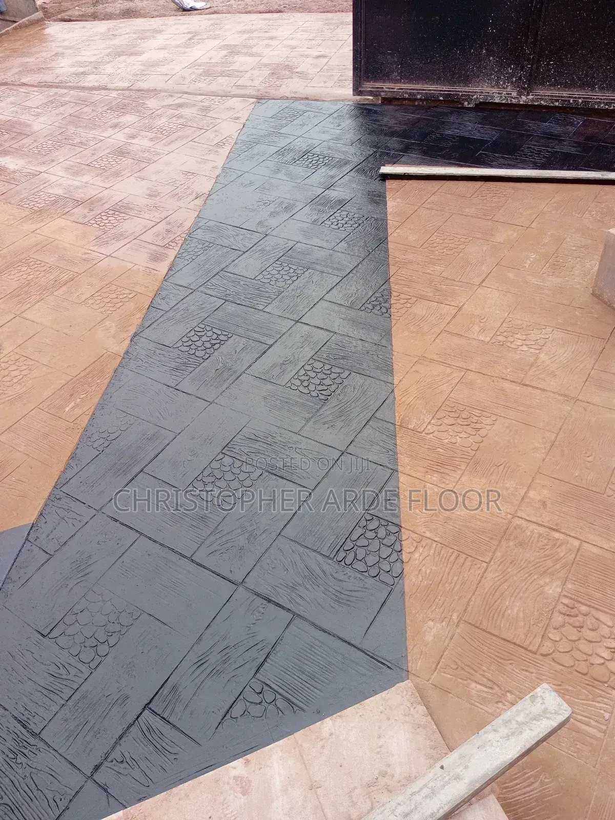 Floor Design (Stamp Concrete)
