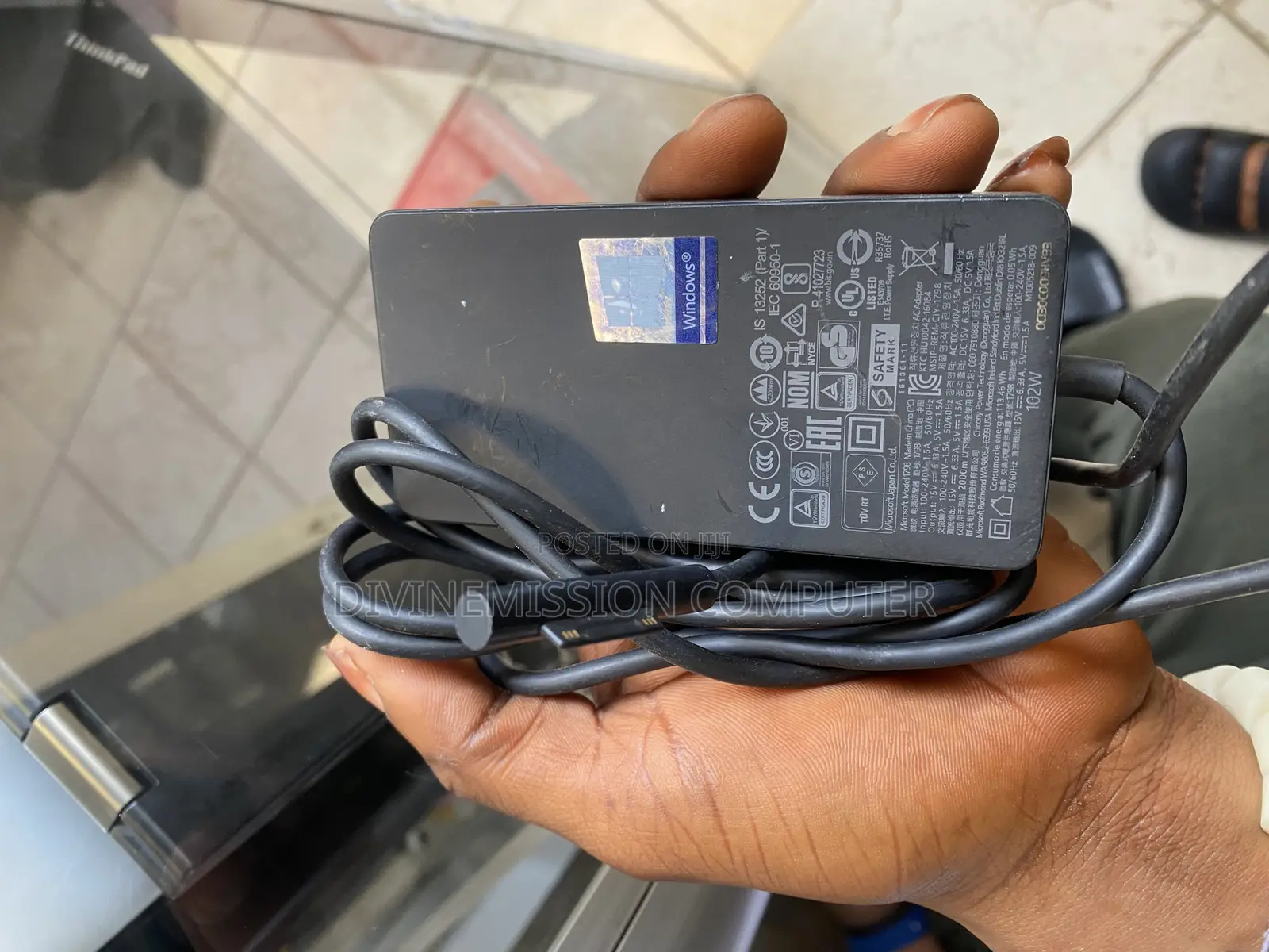 Surface Pro Charger/Adapter 15v~33w, 105w With USB Port 5v.