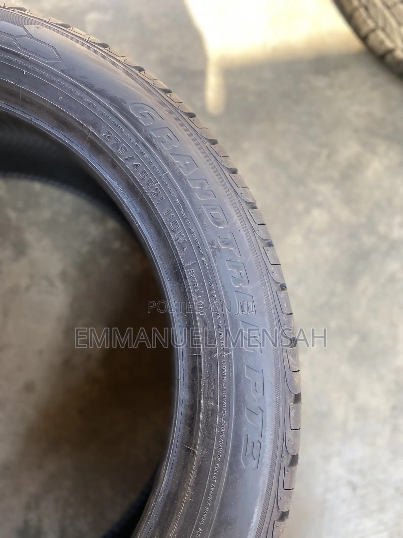 275/45r21 Dunlop Grandtrek PT3 Tire