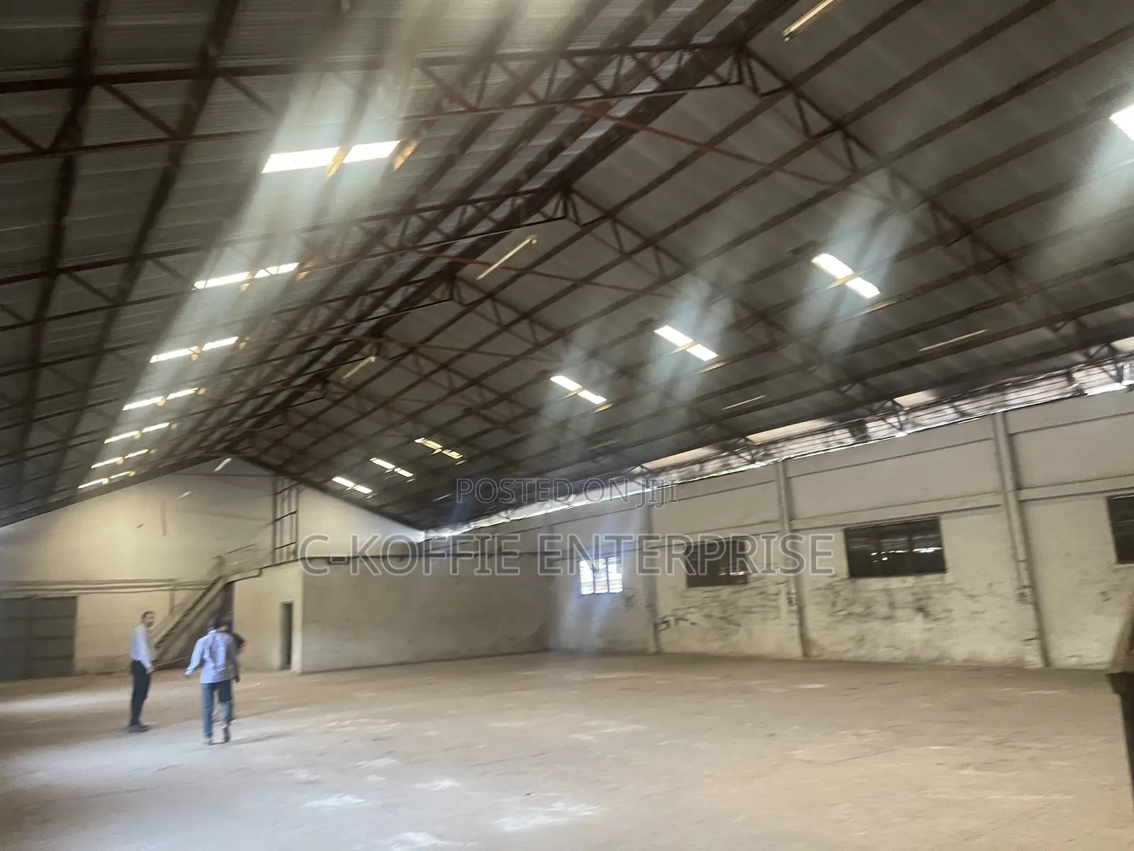 1200 SQM Warehouse at Achimota