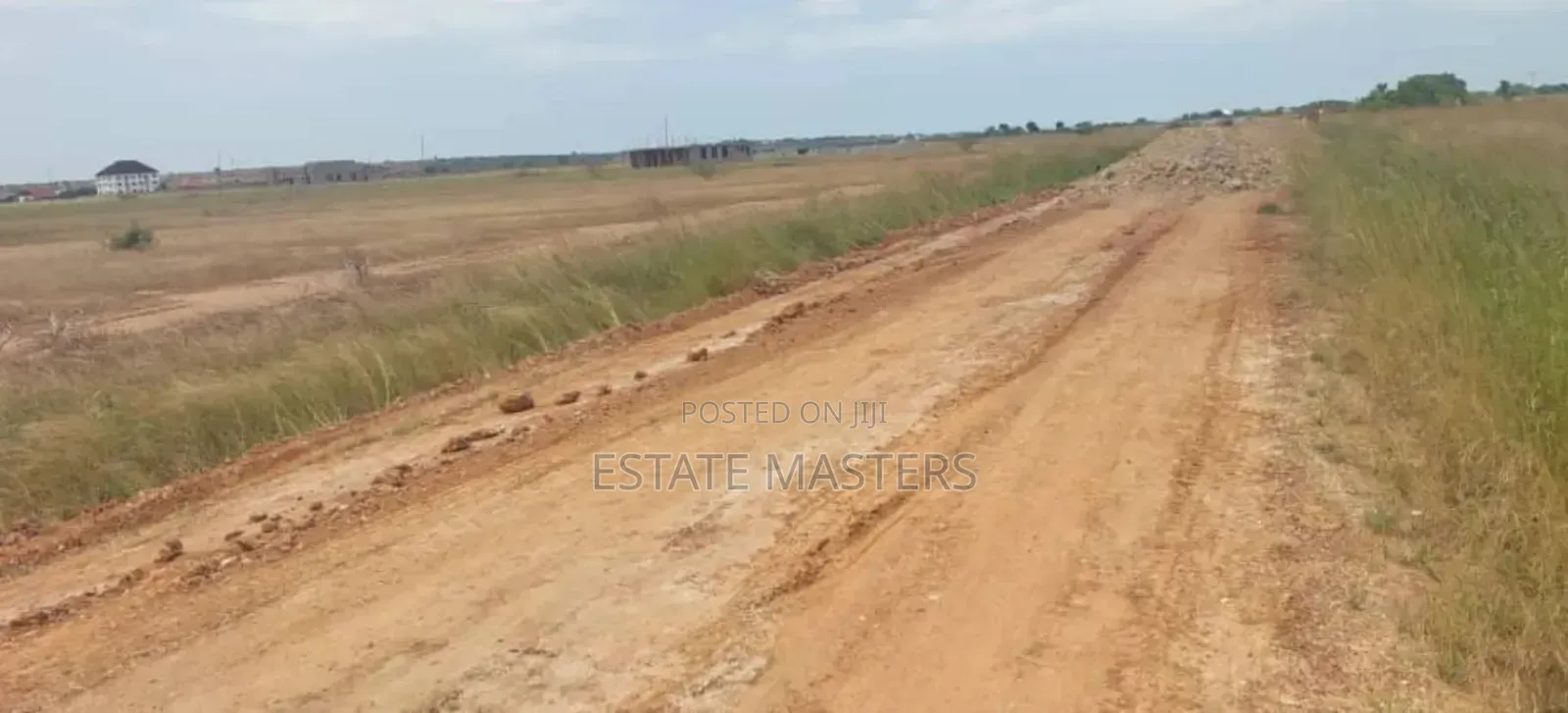 Estate Land at Discount Offer