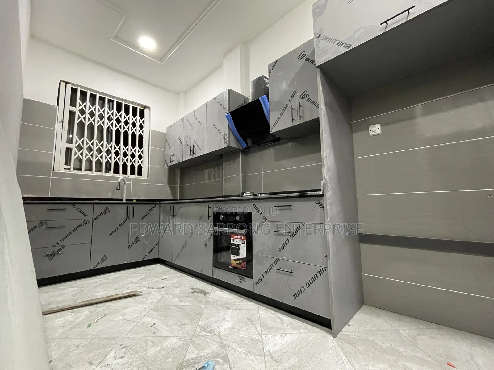 Kitchen Cabinets and Countertops