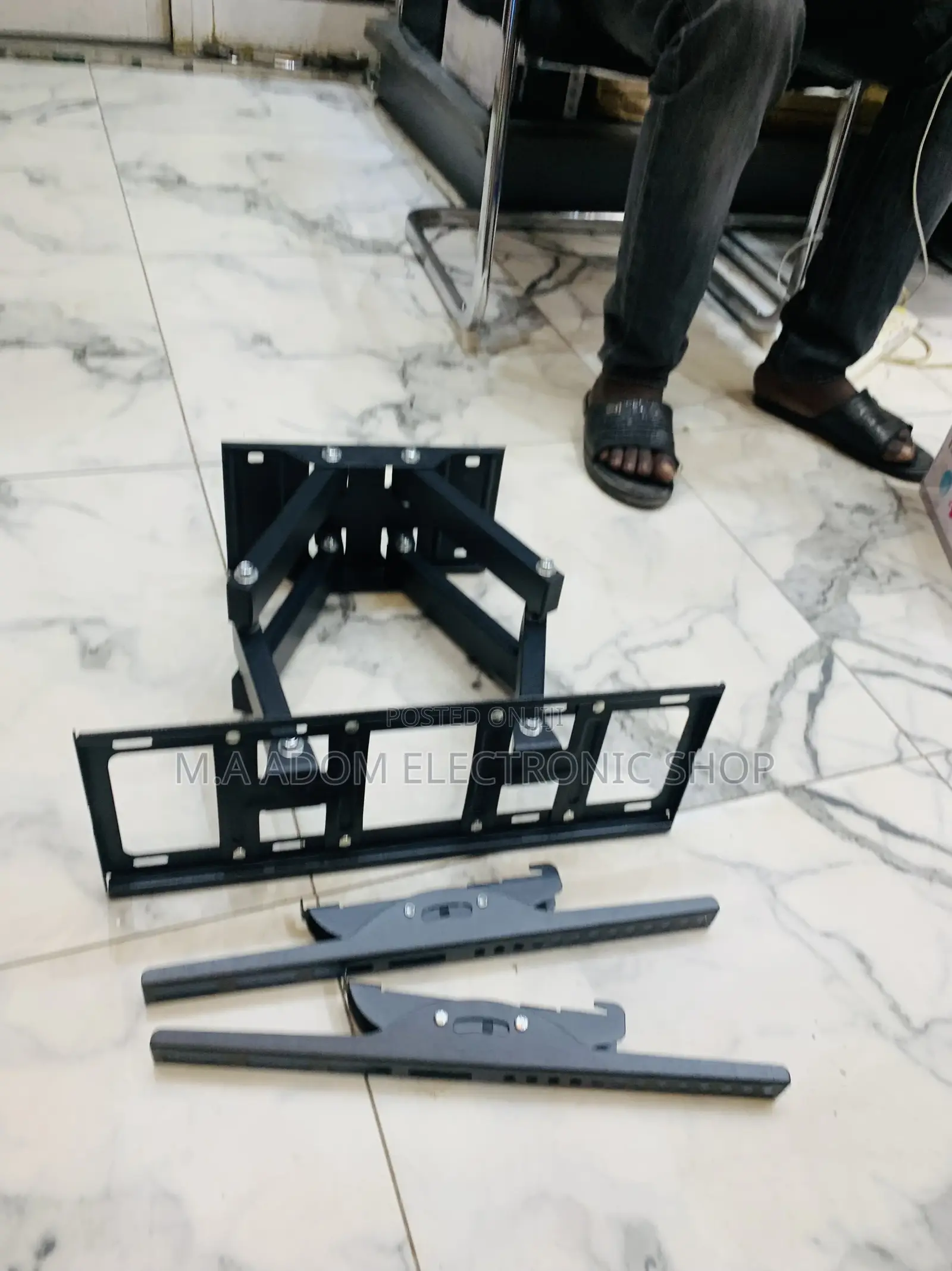 Tv Mount 32”-80”