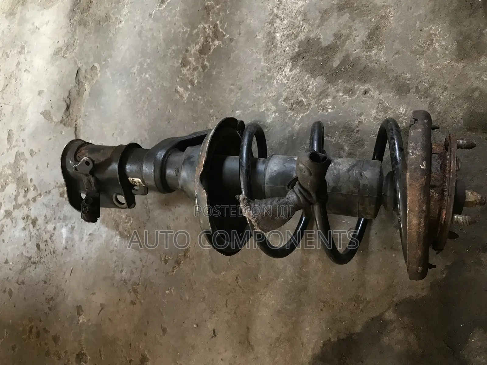 Honda Civic 2003 - 2005 Front Left Shock Absorber
