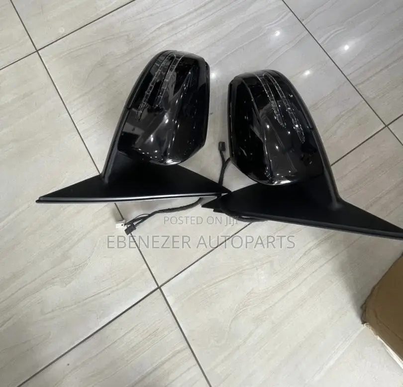 Mercedes Benz W204 C250 Side Driving Mirror