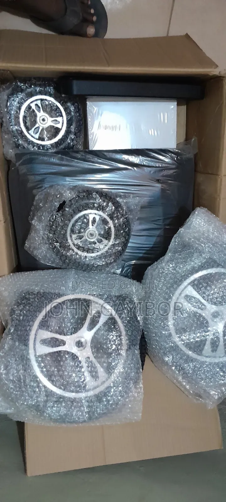 Fully Automated Fold Unfold Electric Wheelchair + Remote Controller
