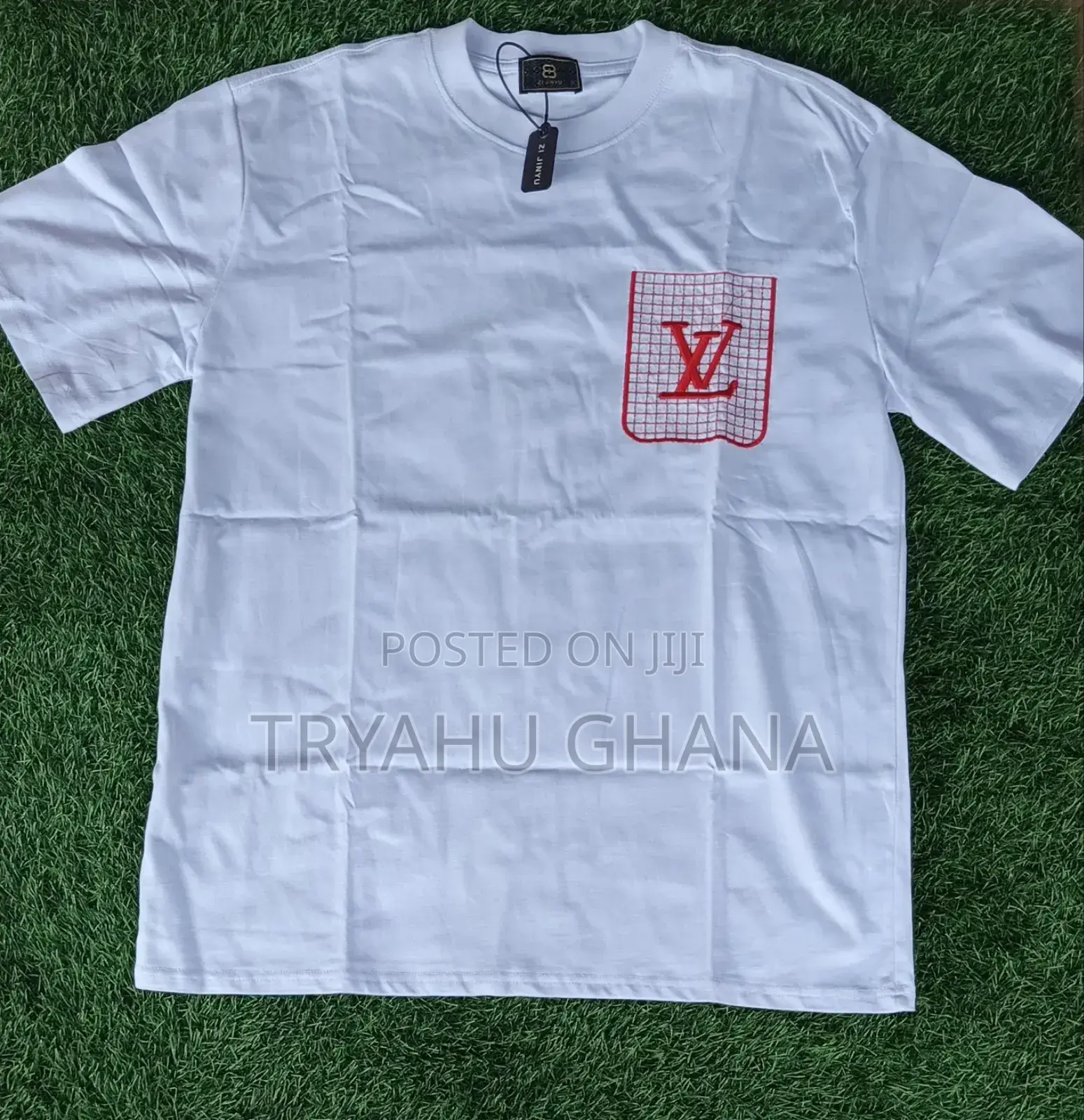 Get Your Best of Louis Vuitton Top Now at Tryahu