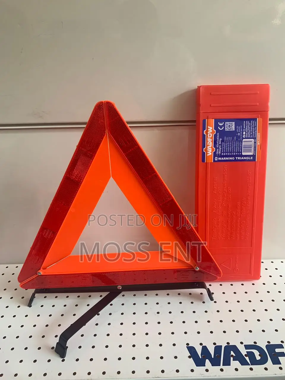 Warning Triangle - Wyj3a43