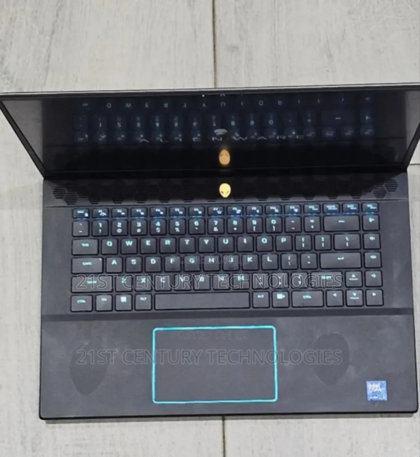 Laptop Dell Alienware M16 R2 16GB SSD 1T
