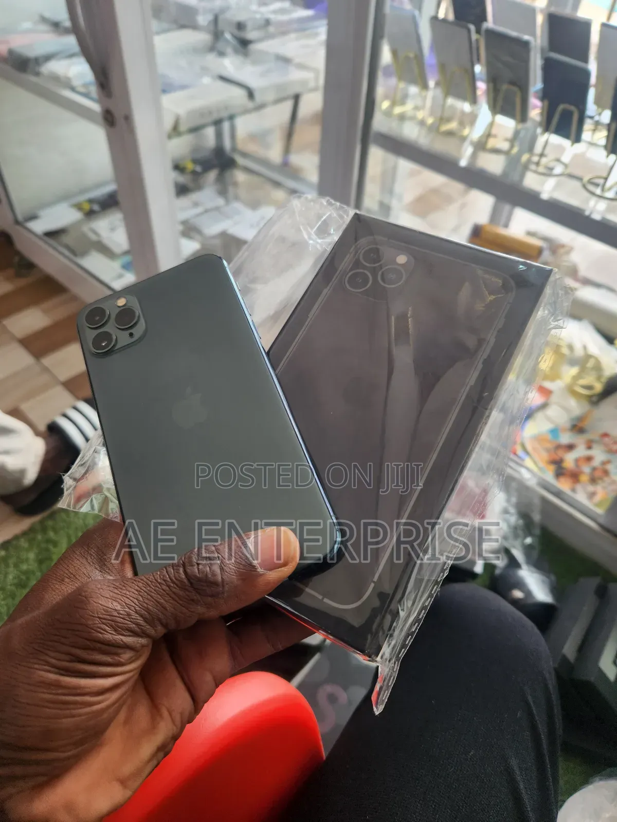 New Apple iPhone 11 Pro Max 256 GB