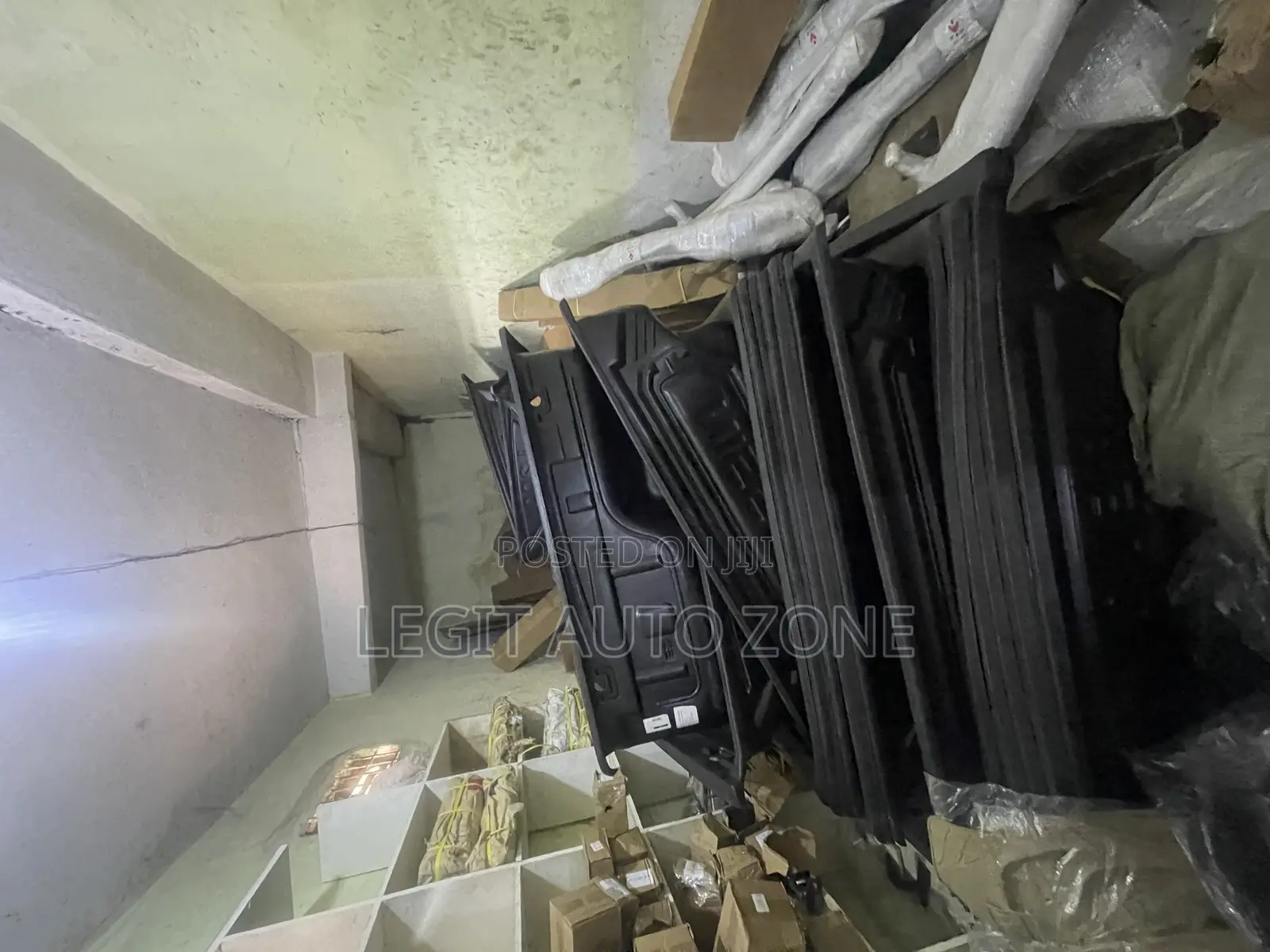 All Types of Buckets L200, Hilux, Tundra, F-150, Tacoma