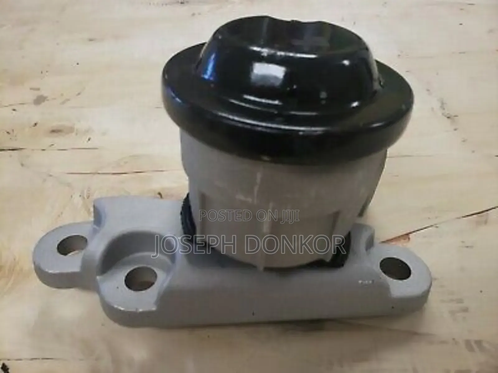 Explorer Engine Seat 2012,2013,2014,2015,2016,2017,2018,2019