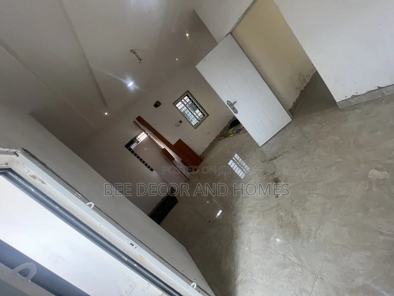 3bdrm Townhouse / Terrace in Junction 5 Area., Adenta for rent