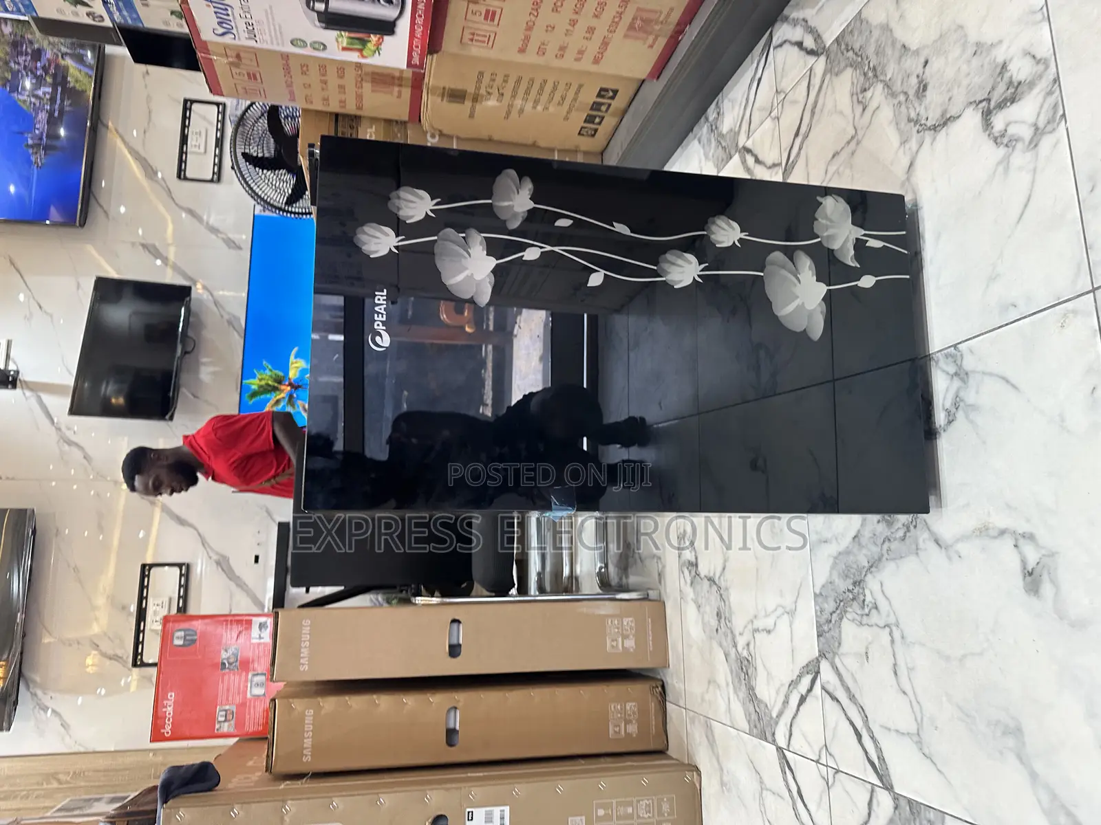 Quality Sleek Black Single Door Fridge PF-109