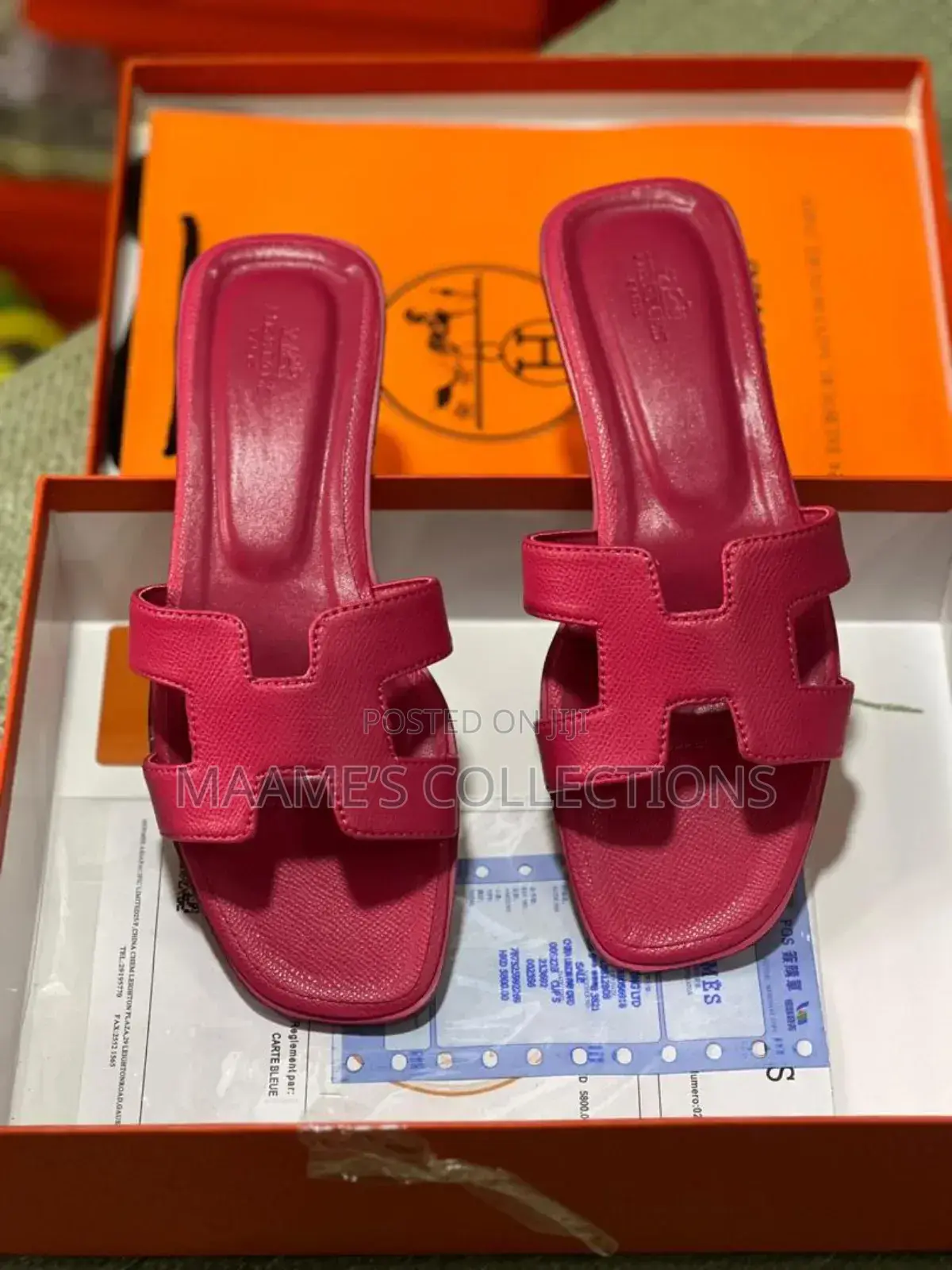 Hermes Ladies Slippers Available ( in Box)