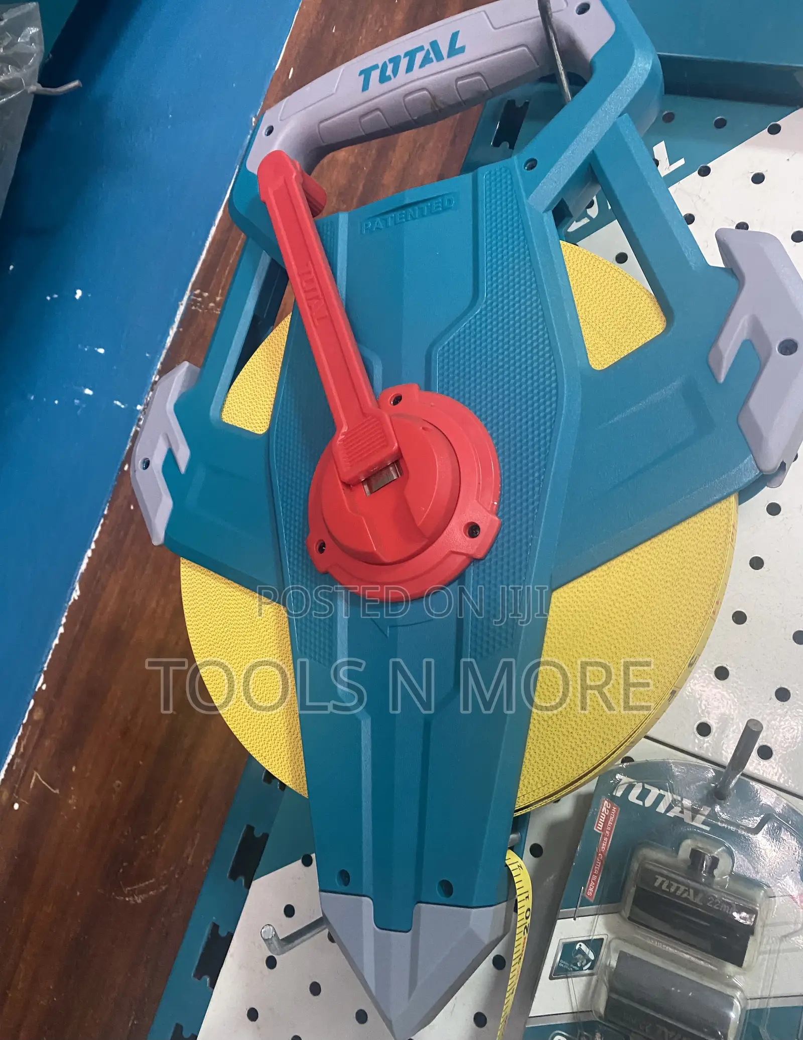 Total Fiberglass Measuring Tape 50m